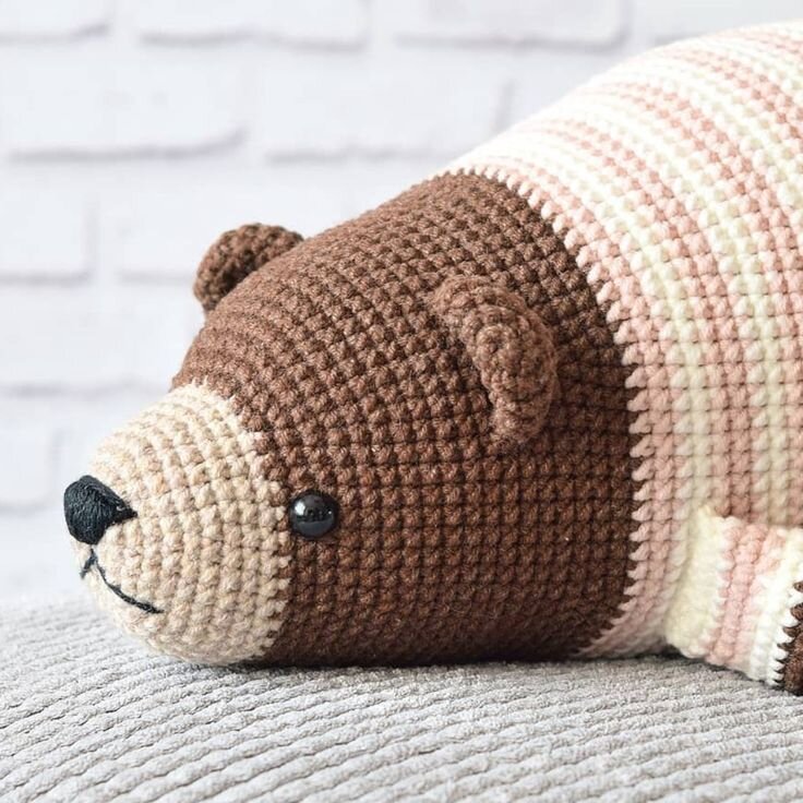 Toy Lying Bear Amigurumi Free Pattern 3