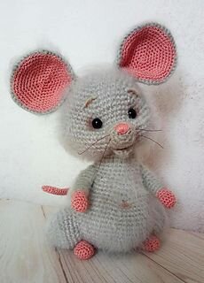 Toy Mouse Amigurumi Free Pattern 4