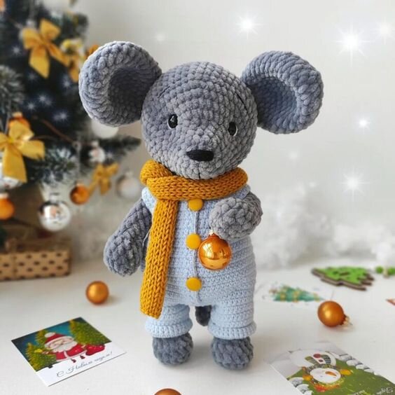 Toy Mouse Amigurumi Free Pattern 5