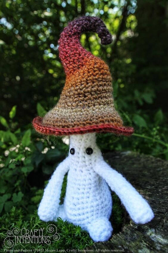 Toy Mushroom Witch Hat Crochet Pattern 2