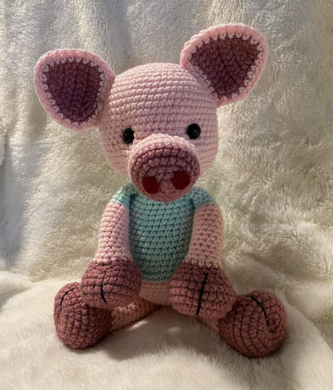 Toy Piglet Amigurumi Free Pattern 2