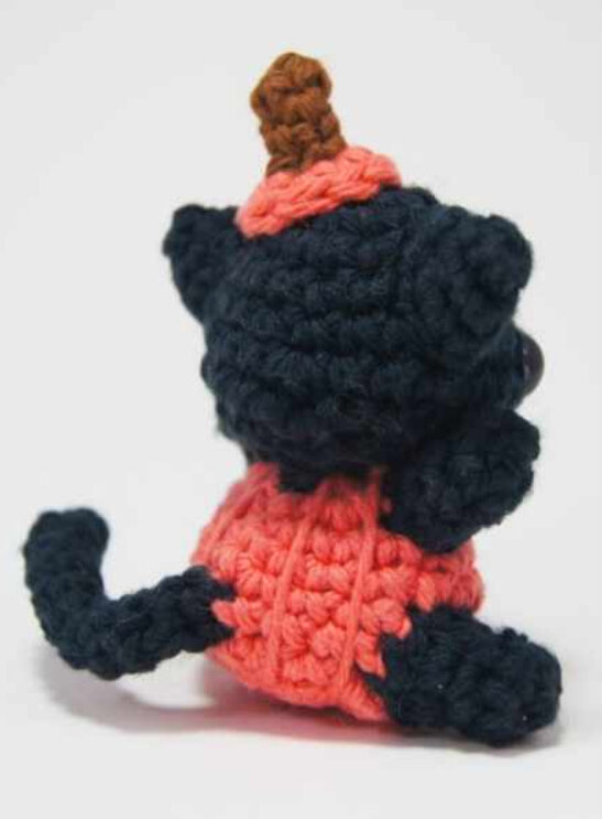 Toy Pumpkin Cat Amigurumi Free Pattern 2