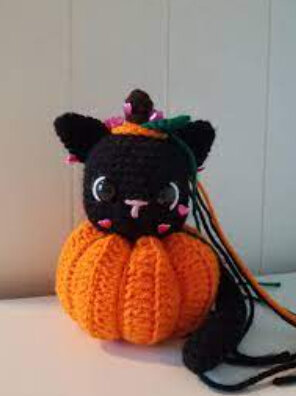 Toy Pumpkin Cat Amigurumi Free Pattern 5