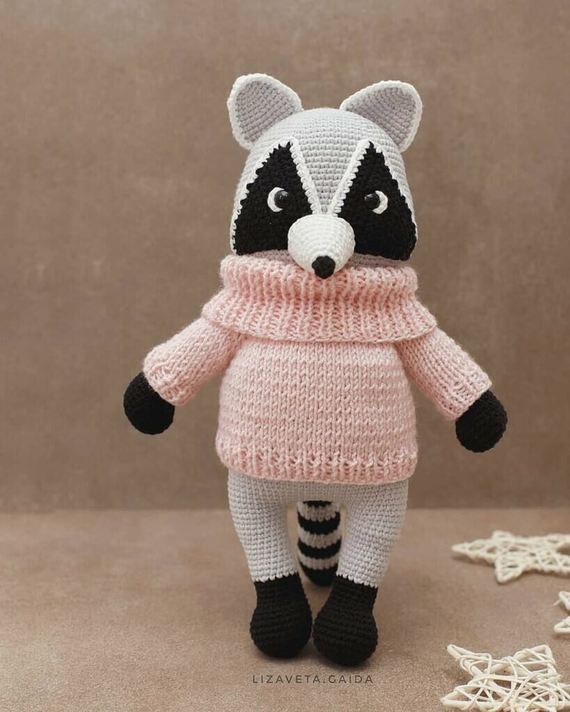 Toy Raccoon Amigurumi Free Pattern 6