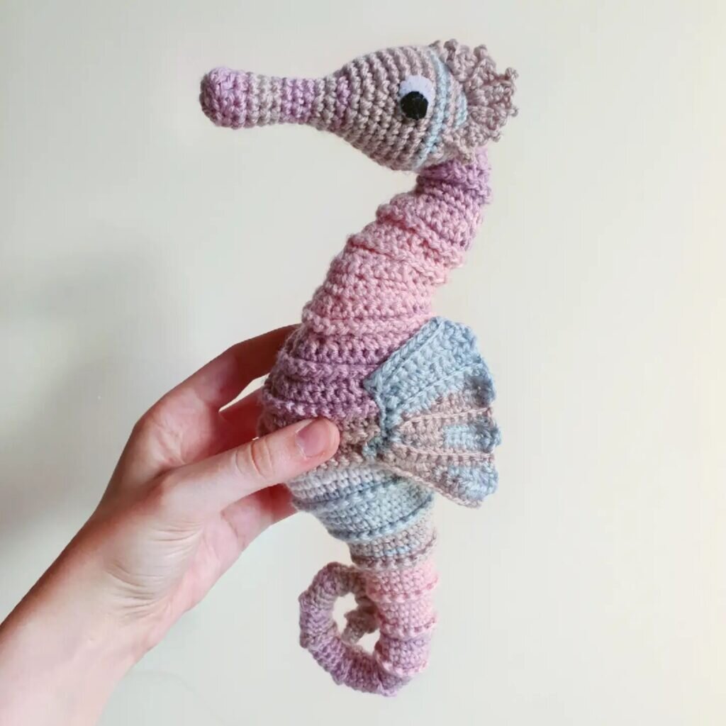 Toy Seahorse Amigurumi Free Pattern 6