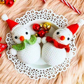 Toy Snowman Amigurumi Free Pattern