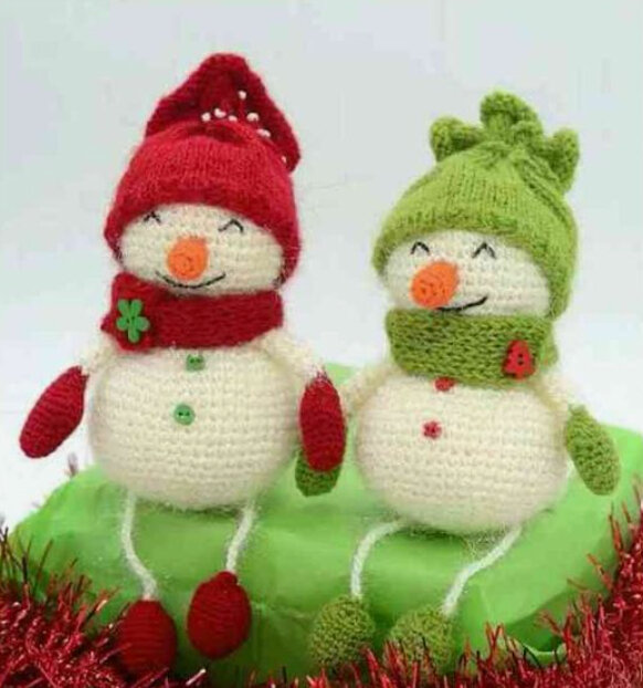 Toy Snowman Amigurumi Free Pattern 5