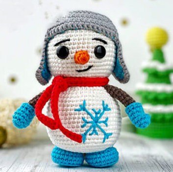 Toy Snowman Amigurumi Free Pattern